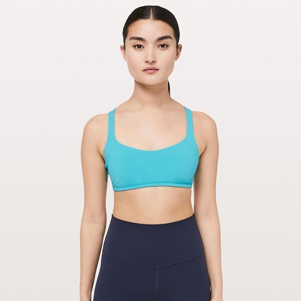 Lululemon Free to Be Bra Size 6